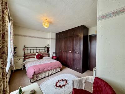 Picture 12